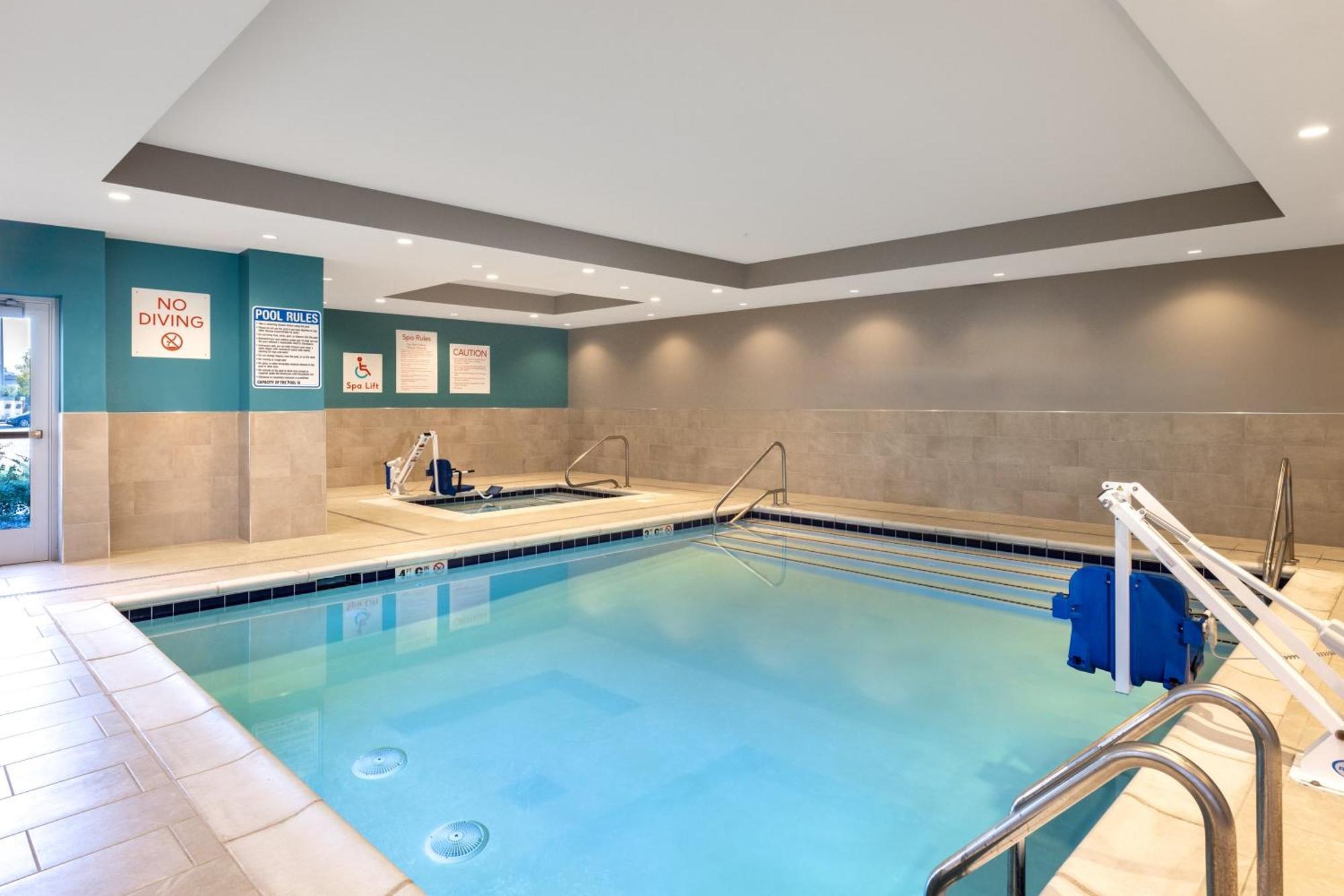 Avid Hotels Billings West By Ihg Екстериор снимка