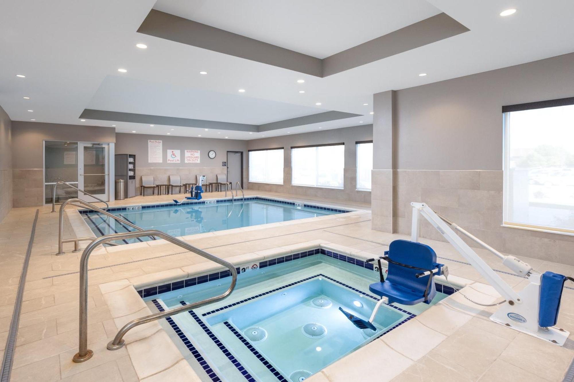 Avid Hotels Billings West By Ihg Екстериор снимка