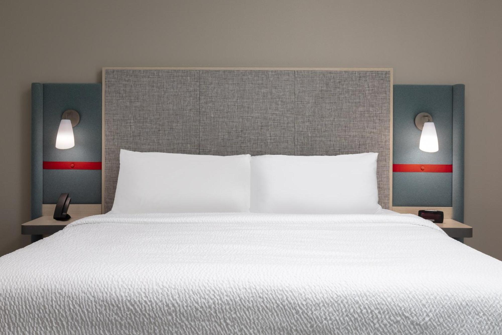 Avid Hotels Billings West By Ihg Екстериор снимка